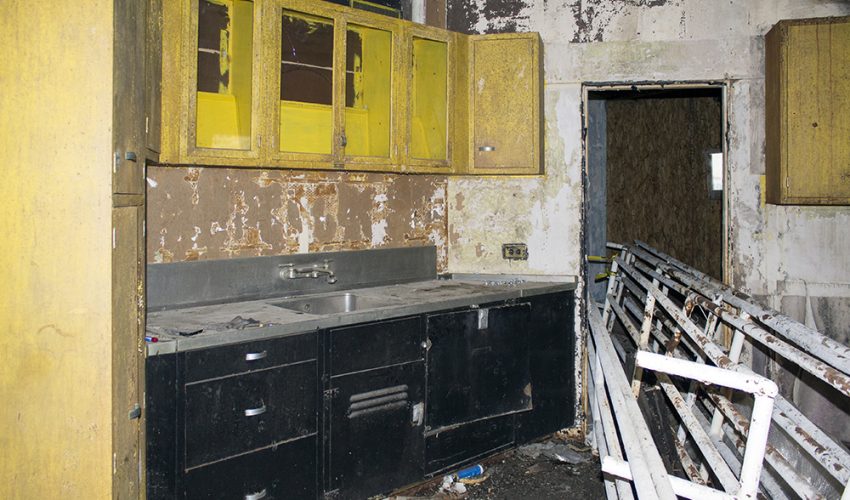 House of Tomorrow kitchen