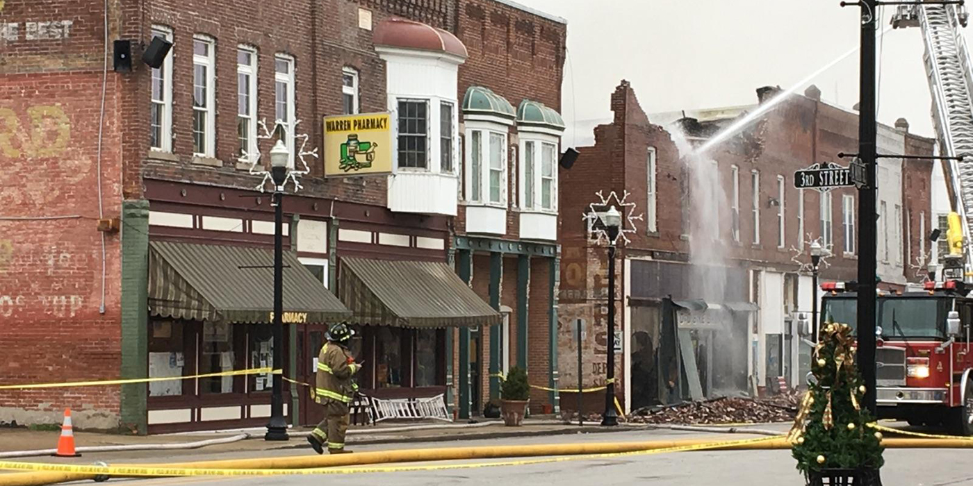 Fire in downtown Warren, Huntington County