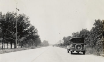 Packard on Ideal Section of the Lincoln Highway