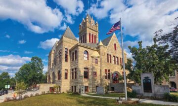 Pulaski County Courthouse, Winimac. PHOTO: Todd Zeiger